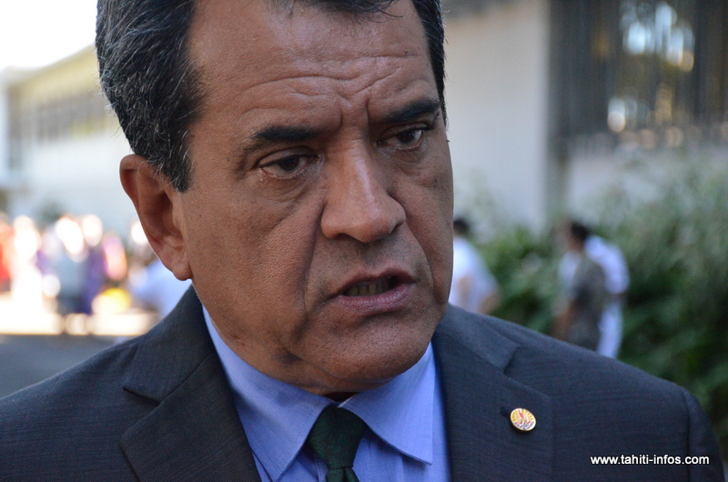 Edouard Fritch, à propos des fichés S :"A ce stade, il faut garder raison"