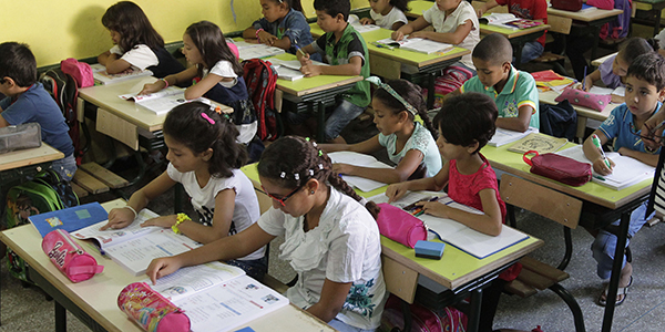 Education: il faut parler d'environnement à l'école (rapport Unesco)