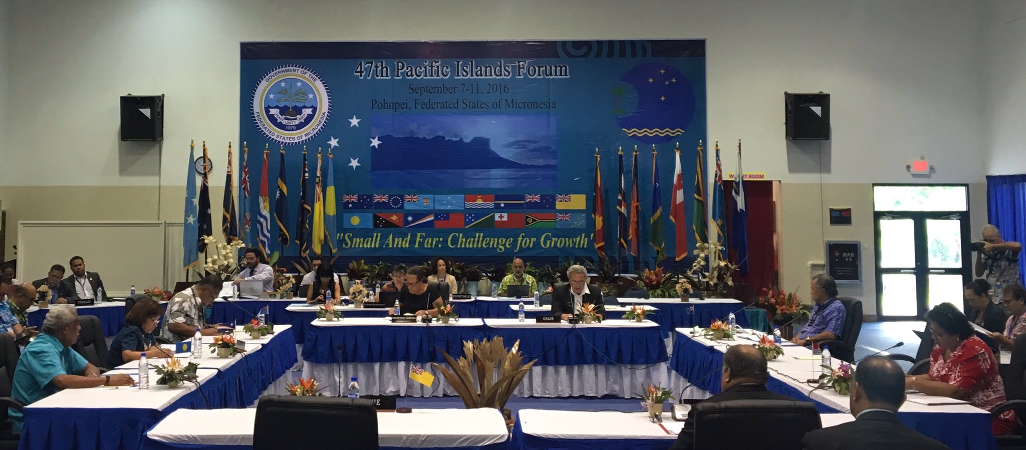 Ce sont les petits Etats (îles Cook, Kiribati, îles Marshall, Nauru, Niue, Palau et Tuvalu) qui se sont réunis mercredi. Photo : Pacific Islands Forum secretariat