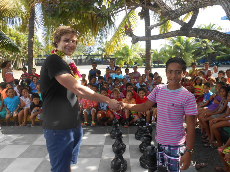 Adrien Demuth était déjà à Tahiti en novembre dernier et il a laissé un très bon souvenir à tous les jeunes joueurs qui ont croisé sa route.