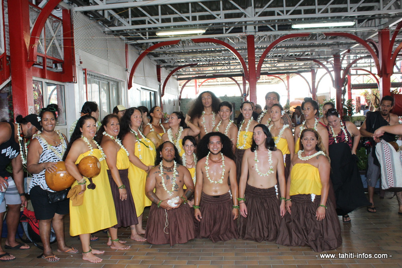 "Nous venons tous de la même famille", clame la délégation hawaiienne 