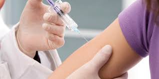Vaccination : ouverture d'une plateforme sur internet pour donner son avis