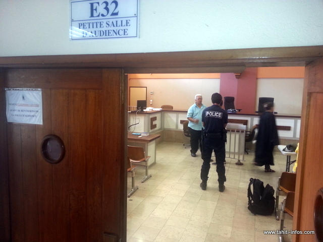 Le premier a été placé en foyer sous contrôle judiciaire, le second en détention provisoire en attendant leur procès, le 7 novembre prochain.