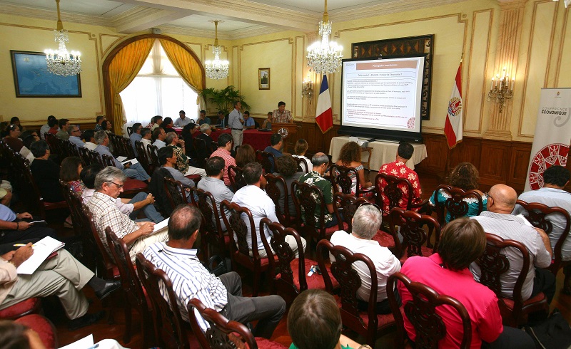 La première édition de la Conférence économique, en mai dernier, s'était tenue à la Présidence. Ce nouvel opus aura un cadre plus détendu, à l'hôtel Le Méridien Tahiti.
