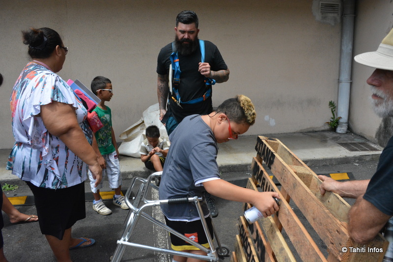 Première leçon de graffiti avec l'un des meilleurs graffeurs au monde ! Charles Williams, aka "Phat1"