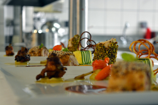 Alann et Tehuiarii représenteront la Polynésie au Concours international de cuisine des écoles