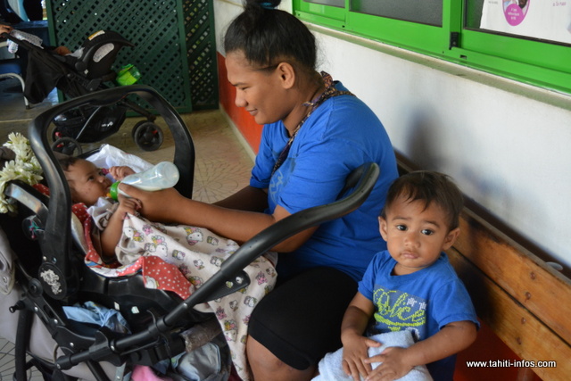 Hina et ses deux enfants