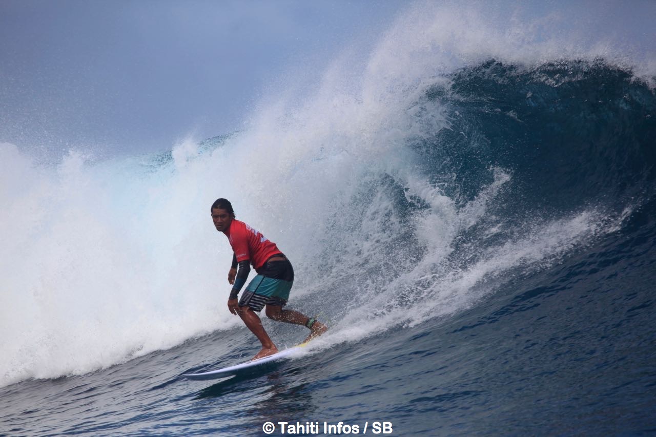 Heiarii Williams reste un des ténors du surf local