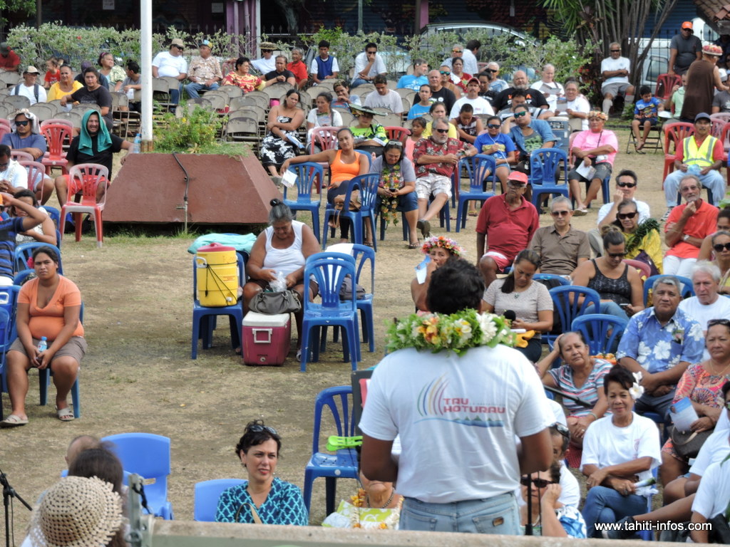 Près de 200 personnes ont participé au premier congrès de Tau Hoturau, samedi après-midi dans les jardins de la mairie de Papeete.