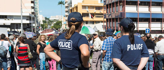 Nouvelle-Calédonie: Six gendarmes blessés au cours d'affrontements près de Nouméa