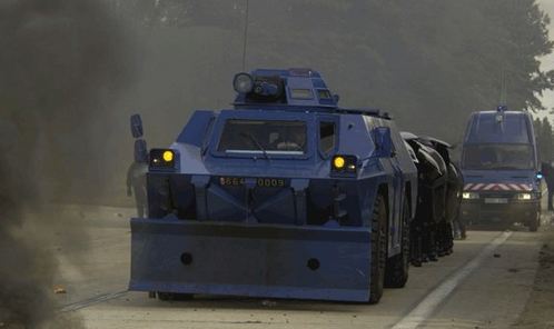 Nouvelle-Calédonie: situation toujours tendue près de Nouméa après de nouveaux incidents