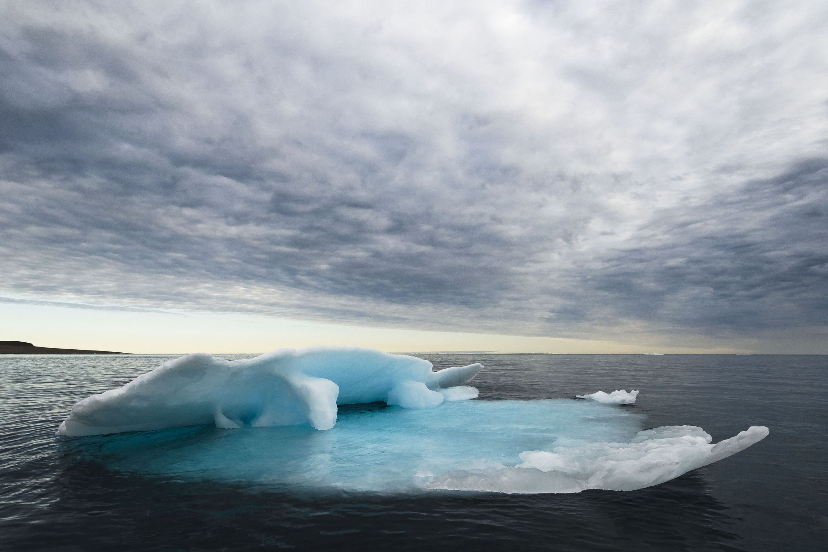 Une tonne d'émissions de CO2, trois mètres carré de glace arctique s'évaporent