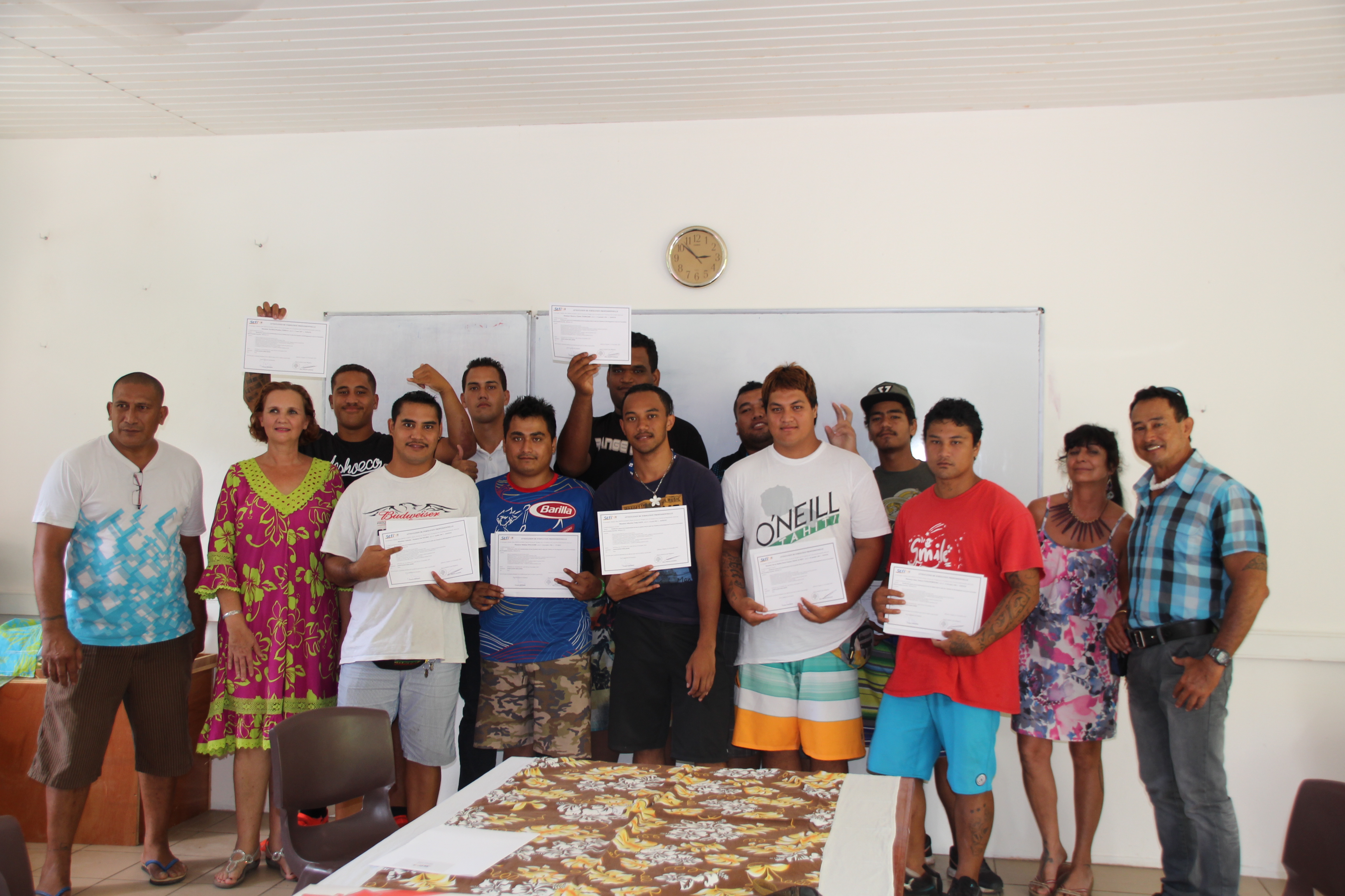 Onze autres étaient à Faa'a, chez Rima Here