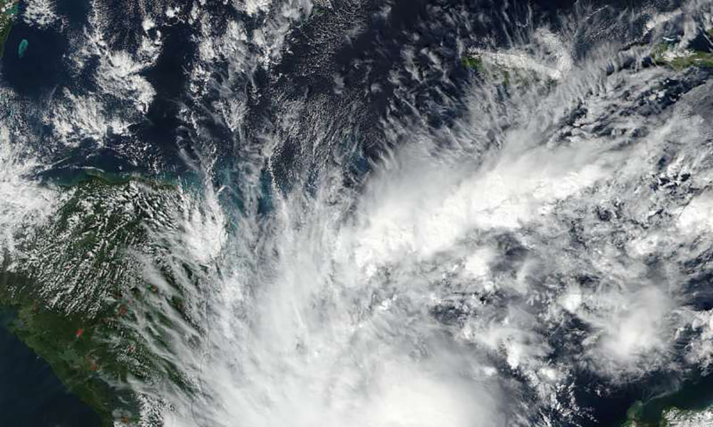 Le Costa Rica et le Nicaragua se préparent à l'arrivée de l'ouragan Otto