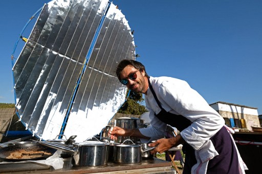 Restaurant solaire à Aubagne: "réservation annulée par mauvais temps"