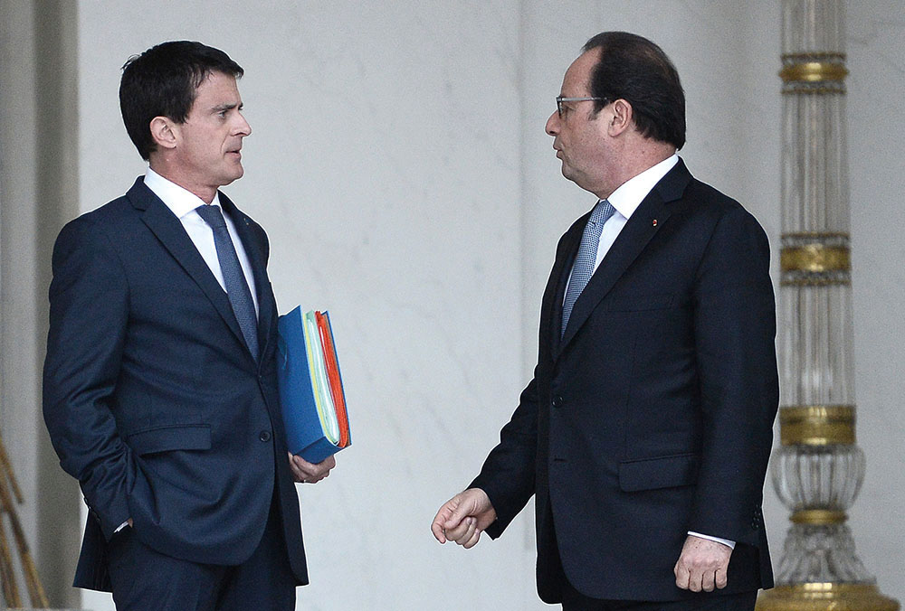 2017: Valls annonce sa candidature lundi soir, fin de partie imminente au gouvernement