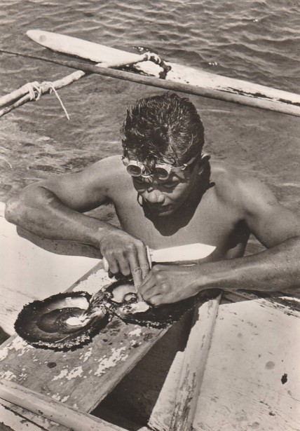 Plongeur de nacres dans les années 50.
