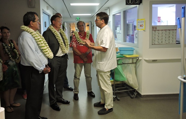 Oncologie : les 700 millions promis par Hollande en discussion