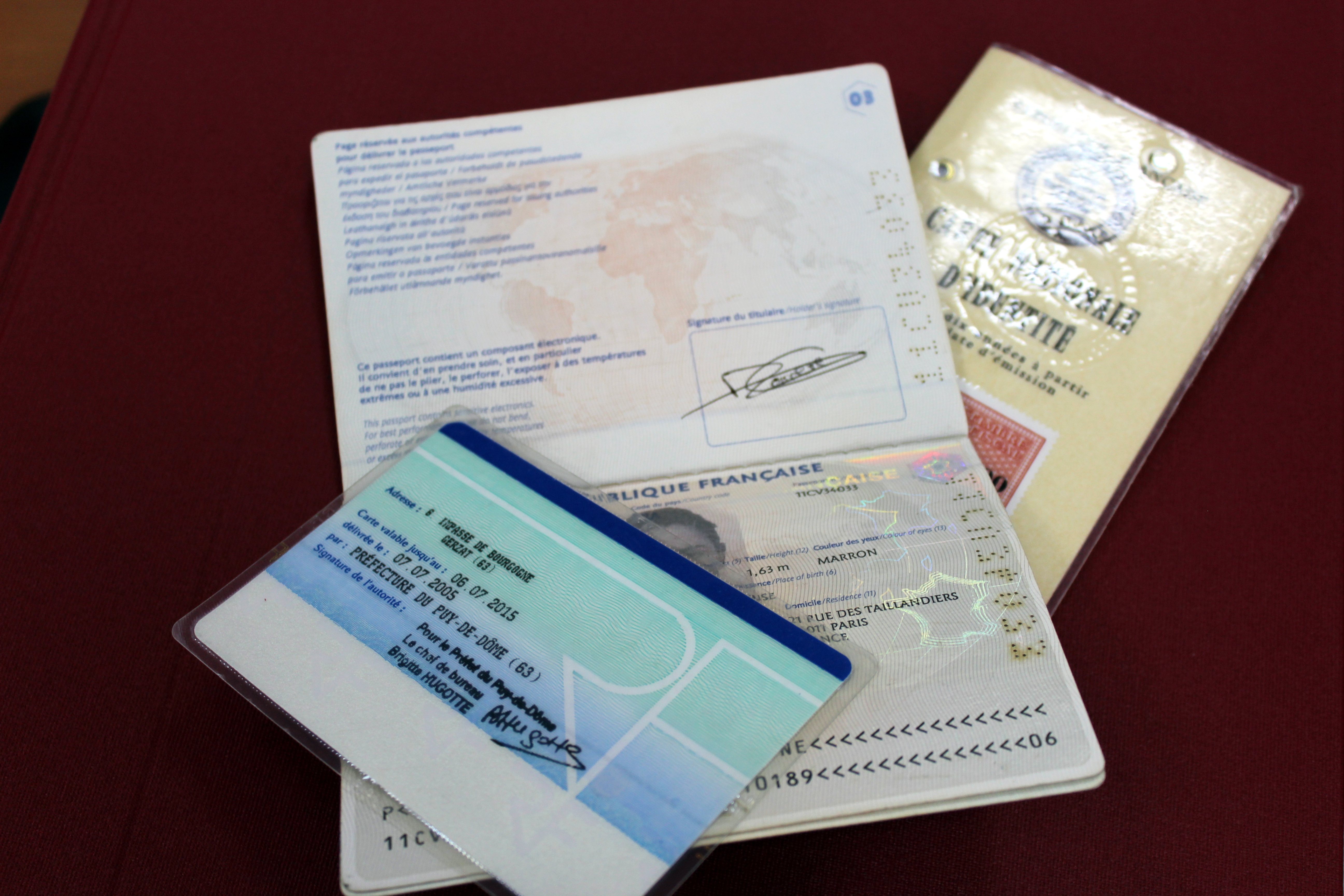 Refaire Ses Papiers Avant De Partir En Vacances