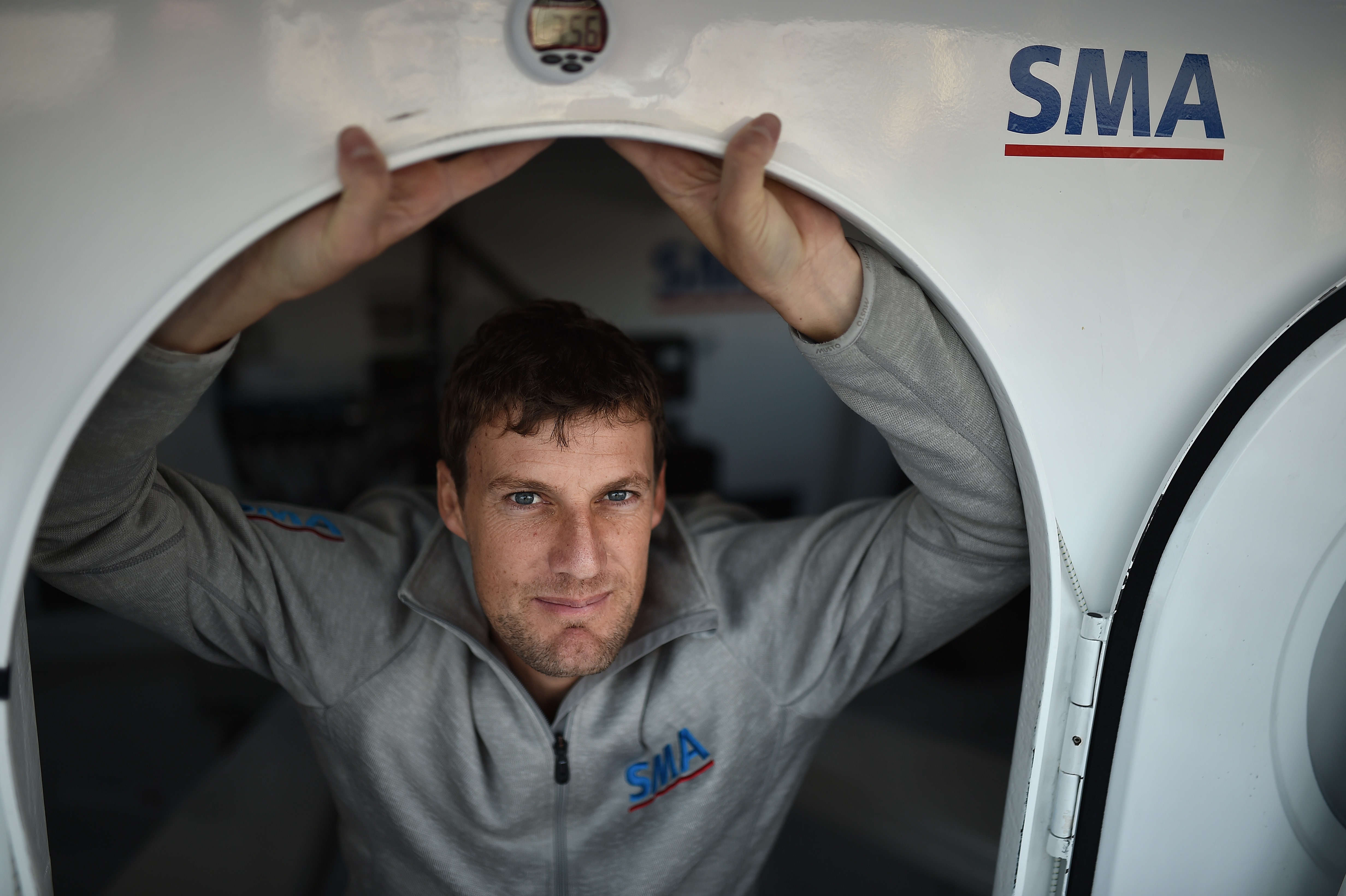 Vendée Globe: Un accueil polynésien pour le navigateur Paul Meilhat