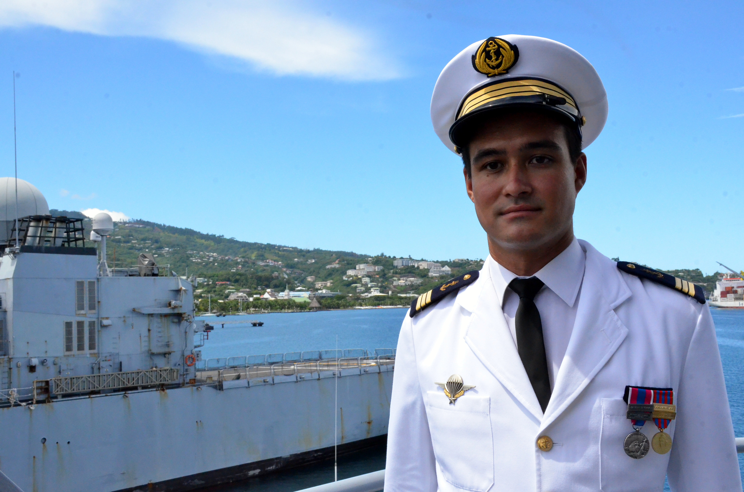 Un nouveau commandant pour le Bougainville