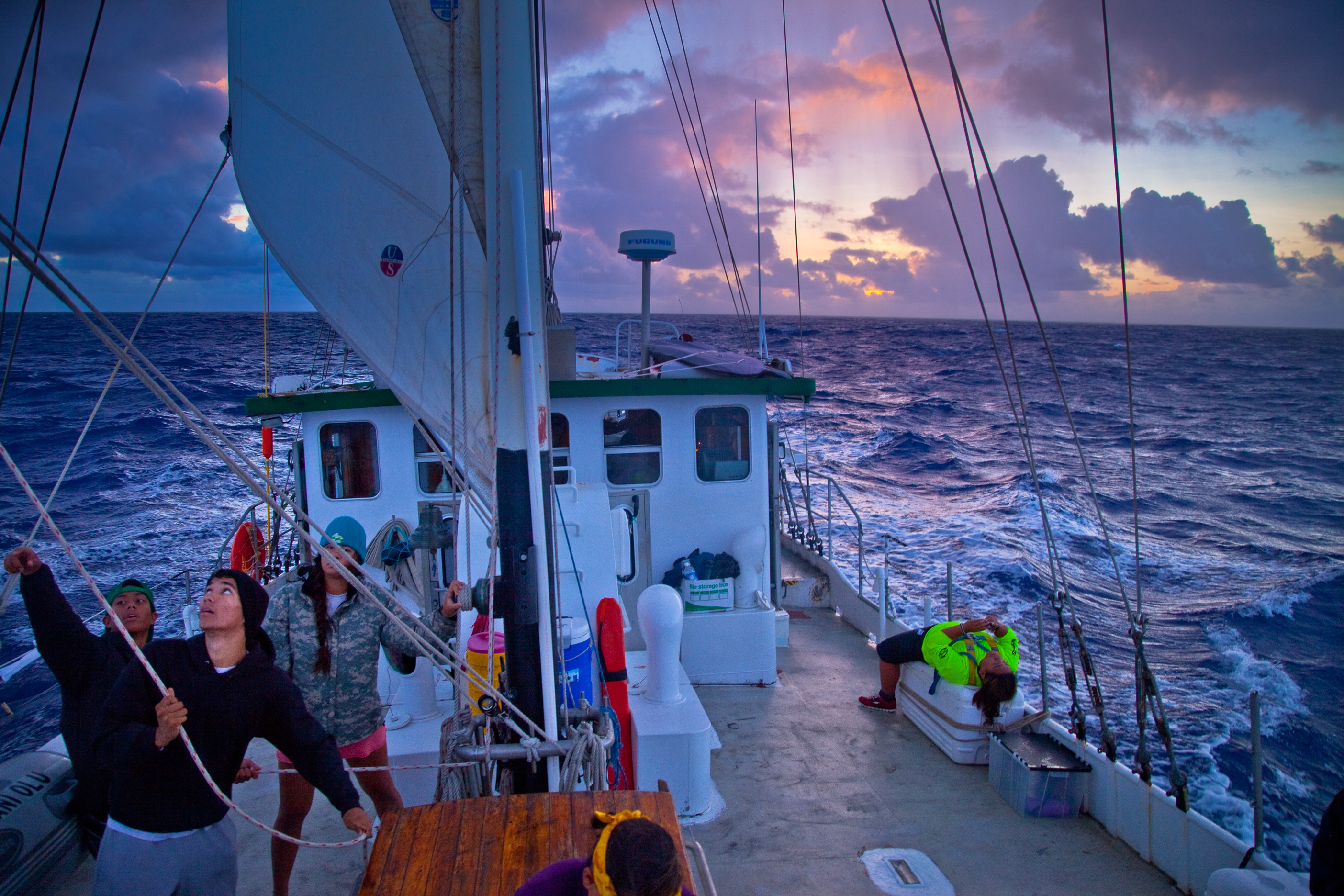 Parmi les 142 films inscrits, 40 documentaires et 13 courts-métrages ont été sélectionnés par le comité de l'Afifo.