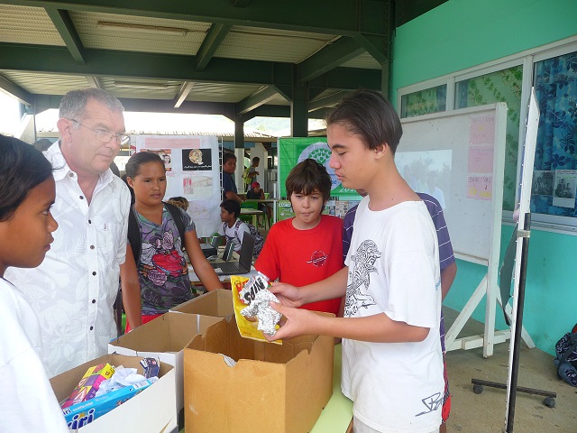 En 2013, le principal d'alors était testé sur ses connaissances par des éco-délégués.