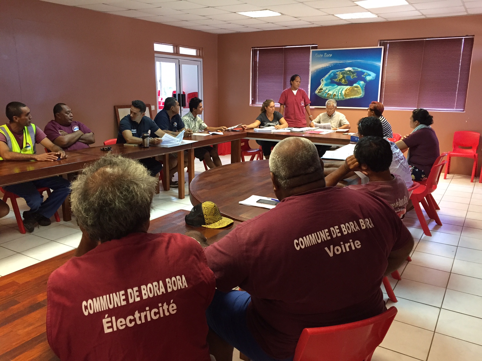 Le maire de Bora Bora, Gaston Tong Sang a réuni lundi matin, tous les chefs de service de la commune.