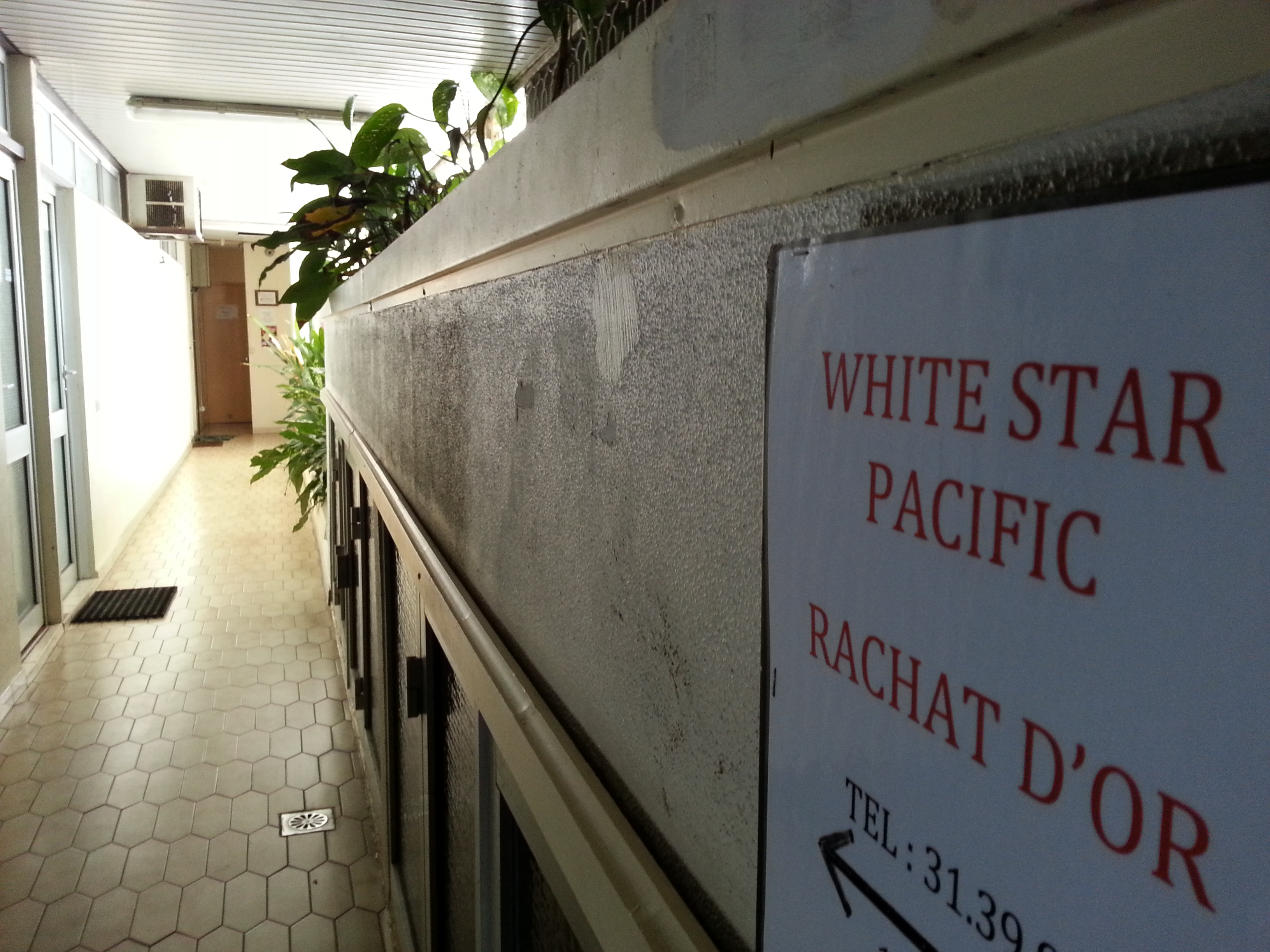 Un racheteur d'or de Papeete écroué pour recel de vols de bijoux en bande organisée