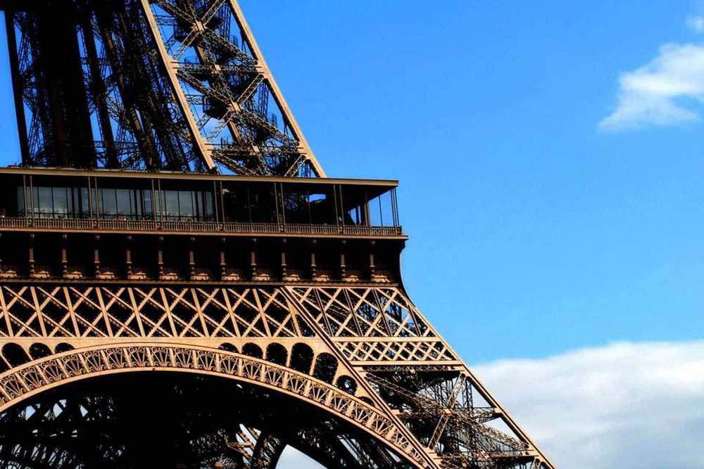 Un billet gratuit à la tour Eiffel pour chaque petit Parisien