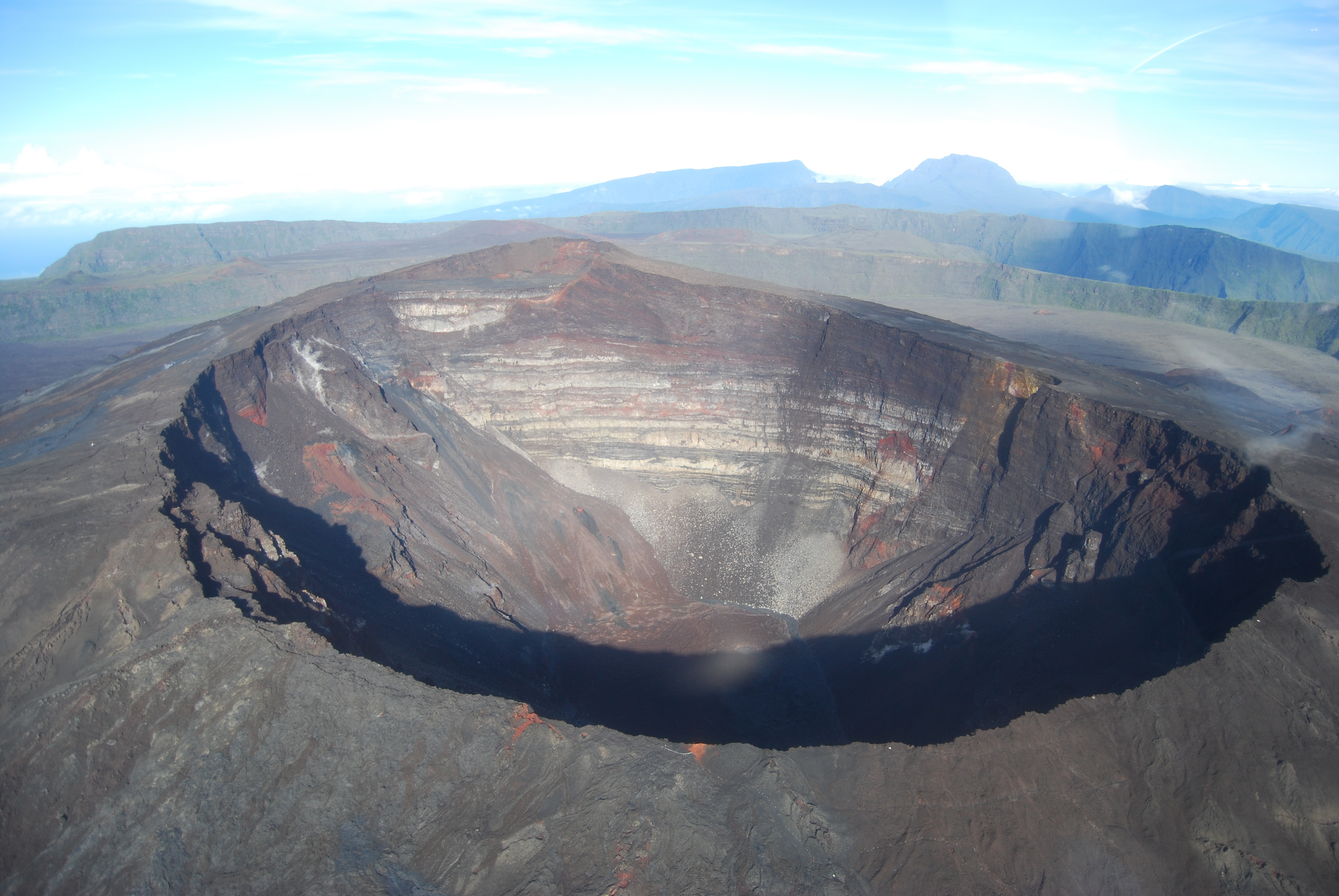 La Réunion: le Piton de la fournaise en éruption