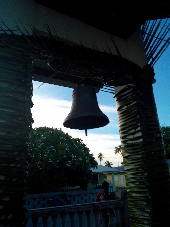 La cloche installée