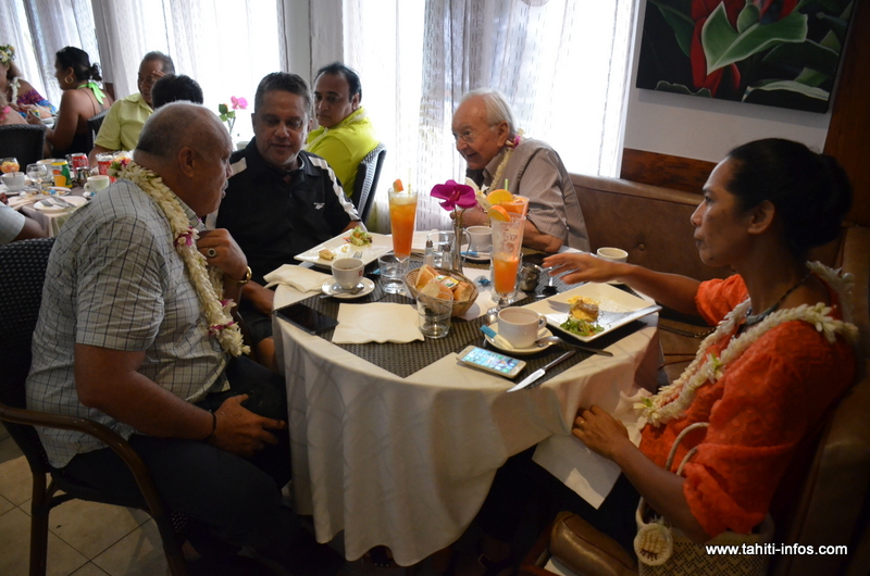 Gaston Flosse était invité jeudi matin au petit-déjeuner offert par Orizon Gooding pour annoncer sa candidature aux élections législatives de juin prochain.