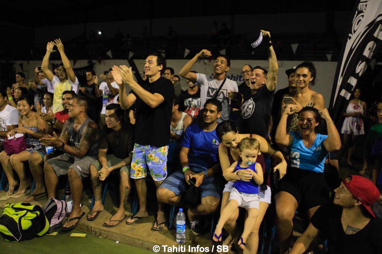 Steven était soutenu par le public