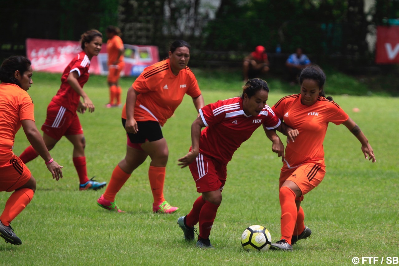 Pas moins de huit équipes participent au championnat.