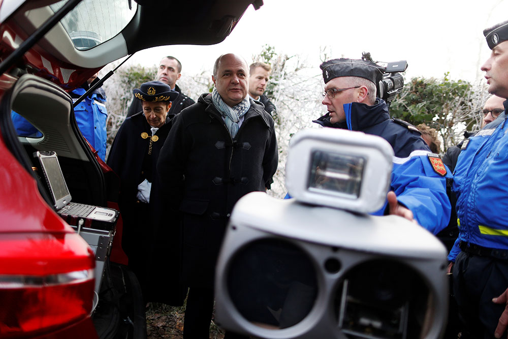 Une association d'automobilistes s'indigne d'une "privatisation" des radars embarqués