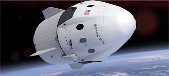 SpaceX veut envoyer deux touristes autour de la Lune fin 2018