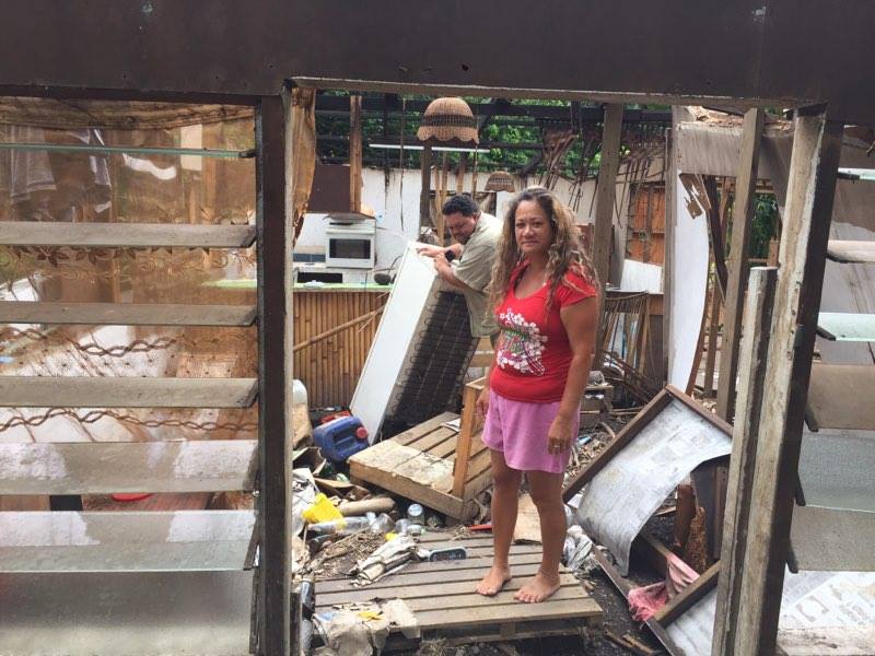 Un mois et demi plus tard, Mareva et son mari ne savent toujours pas s'ils auront une nouvelle maison.