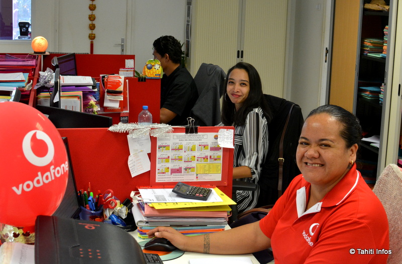 Depuis l'ouverture de son réseau et de sa 11ème boutique à Bora Bora, Vodafone Polynésie emploie 110 salariés. L'entreprise aux capitaux 100% polynésiens a investi 11 milliards dans l'économie locale depuis son ouverture en 2013.