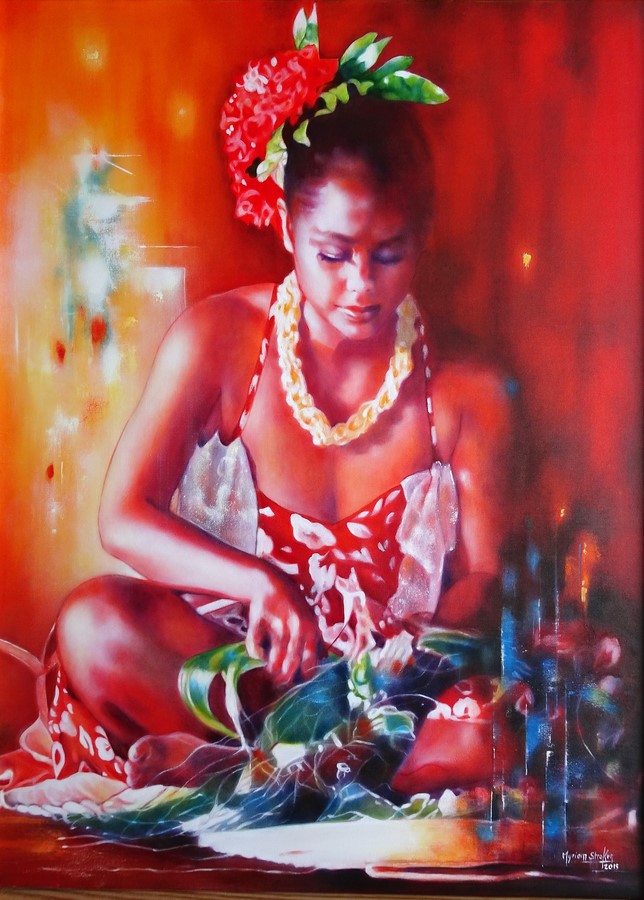 Les tableaux très colorés sont un hymne à la vahine.