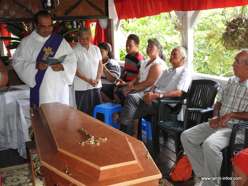 Un adieu émouvant à Alex du Prel