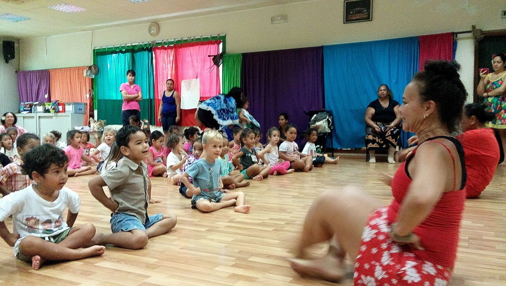 Conservatoire : 80 petits Aito de Ui-Tama découvrent les Arts traditionnels