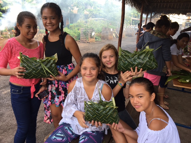 Un ahima'a au collège NDA de Faa'a 