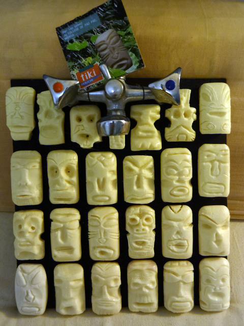 Tiki Douche, l’œuvre primée des élèves de 6e2 du collège de Pao Pao.