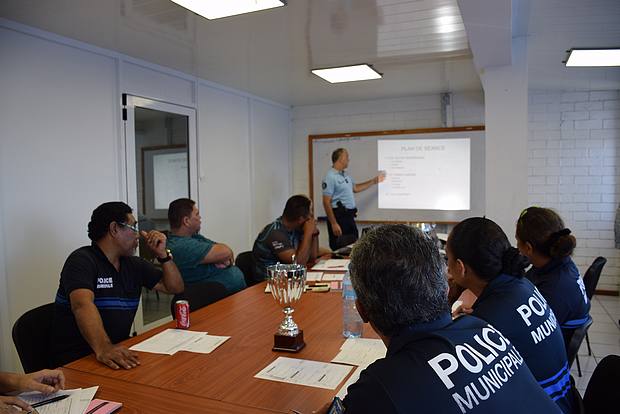 Les mūto'i de Faa'a formés à la rédaction du "timbre amende"