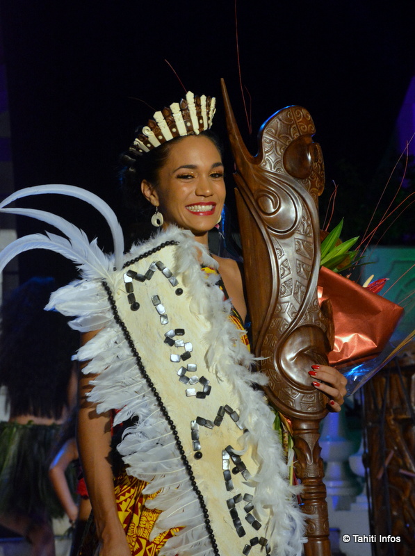 Leslie Timau est sacrée Miss Marquises 2017