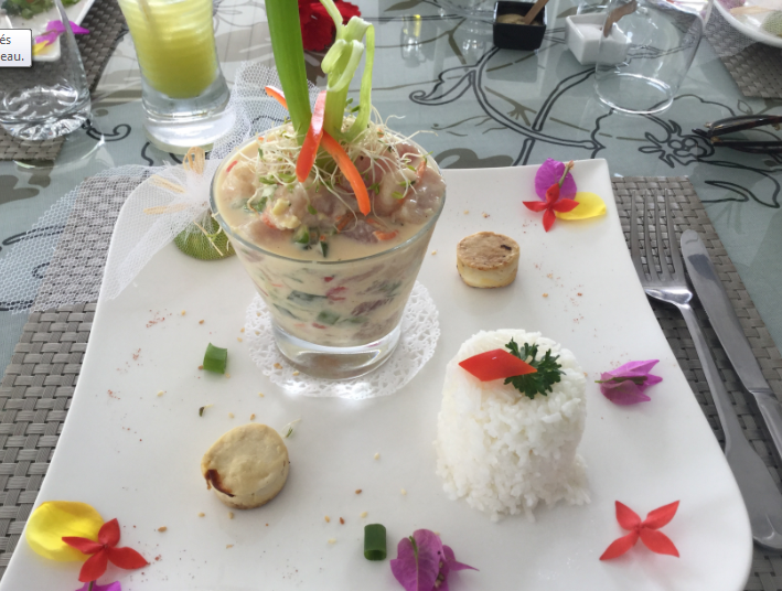 Une mosaïque de plats tous plus recherchés les uns que les autres, et qui font incontestablement de l’hôtel Opoa Beach une des meilleures tables de nos îles.