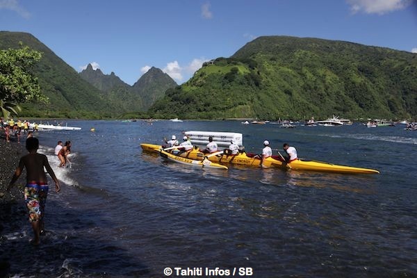 La deuxième étape qui longe le Te Pari pour finir à Tautira est la plus dangereuse