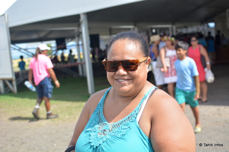 Huit citoyens polynésiens, un jour d'élection