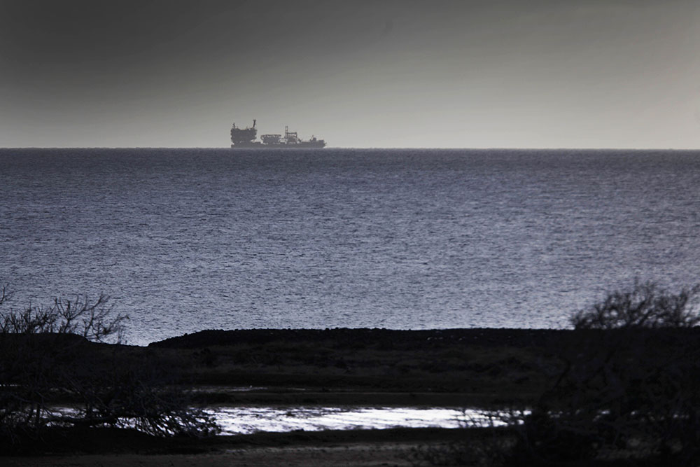Espagne/Canaries : nappe de fioul après qu'un ferry a heurté une jetée
